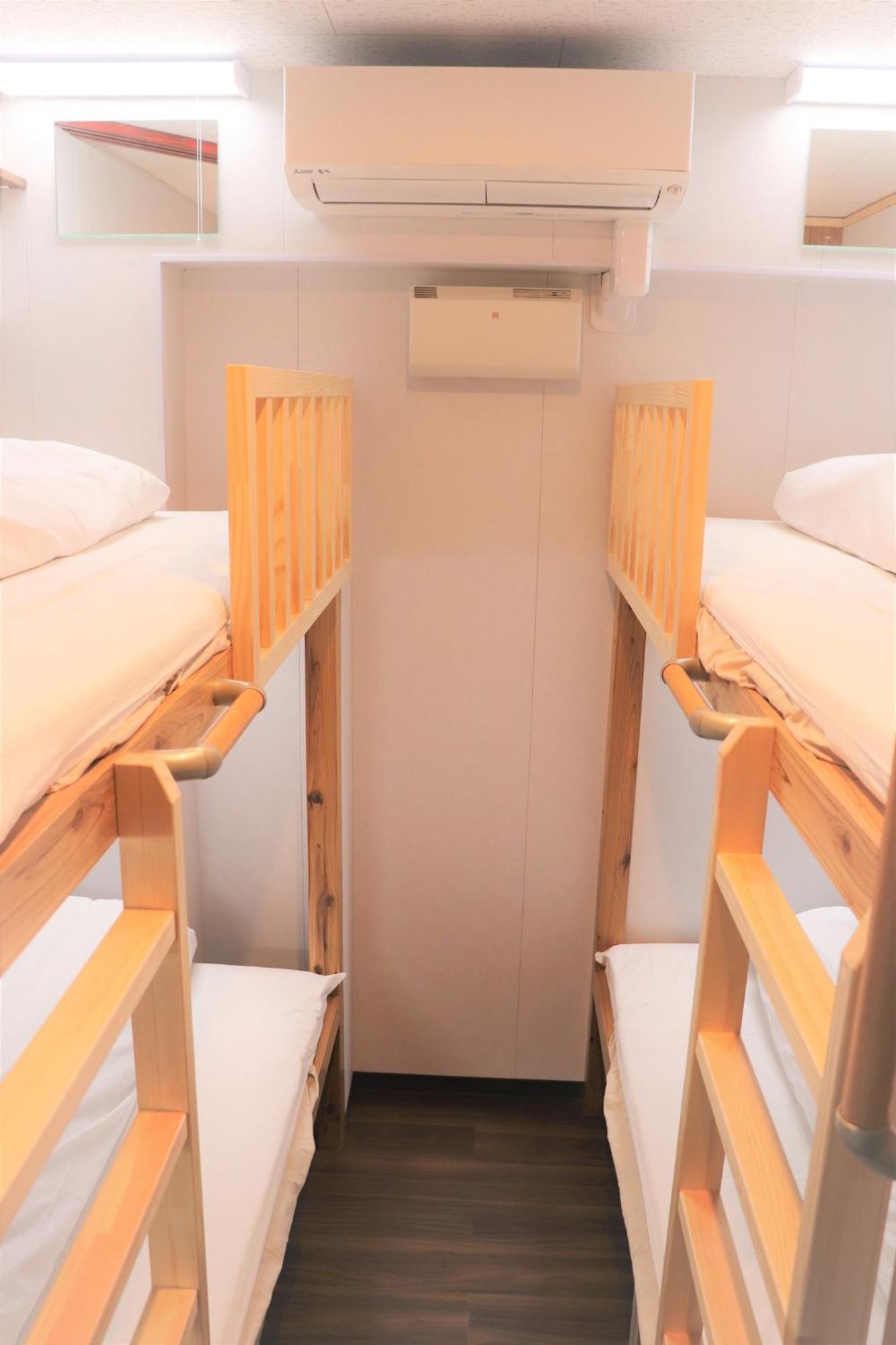 Jam Hostel Hakata Station Front Semi-Private Room With Shared Bathroom - Vacation Stay 61445 Fukuoka  Kültér fotó