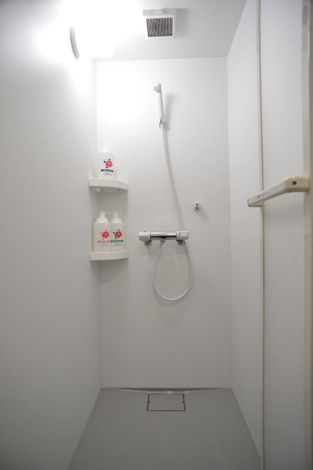Jam Hostel Hakata Station Front Semi-Private Room With Shared Bathroom - Vacation Stay 61445 Fukuoka  Kültér fotó